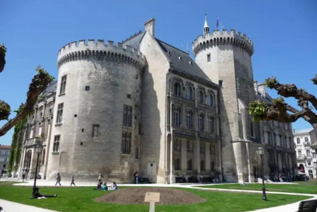 Appartamento L'Escapade Proche Gare Angoulême Esterno foto
